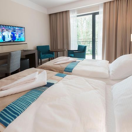 Hotel Ewerdin Świnoujście Buitenkant foto